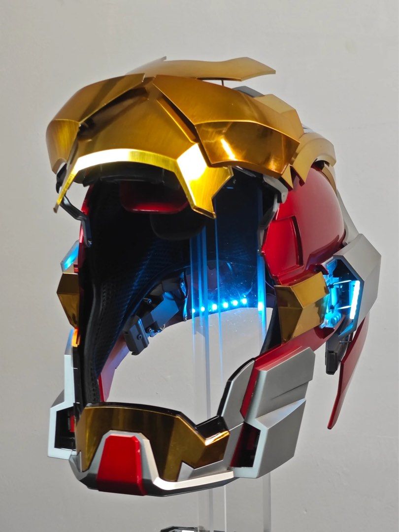 IRON MAN HEARTBREAKER HELMET MK17