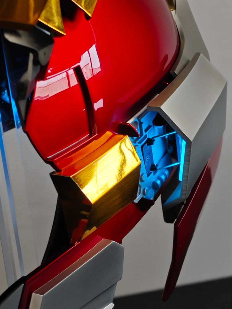 IRON MAN HEARTBREAKER HELMET MK17